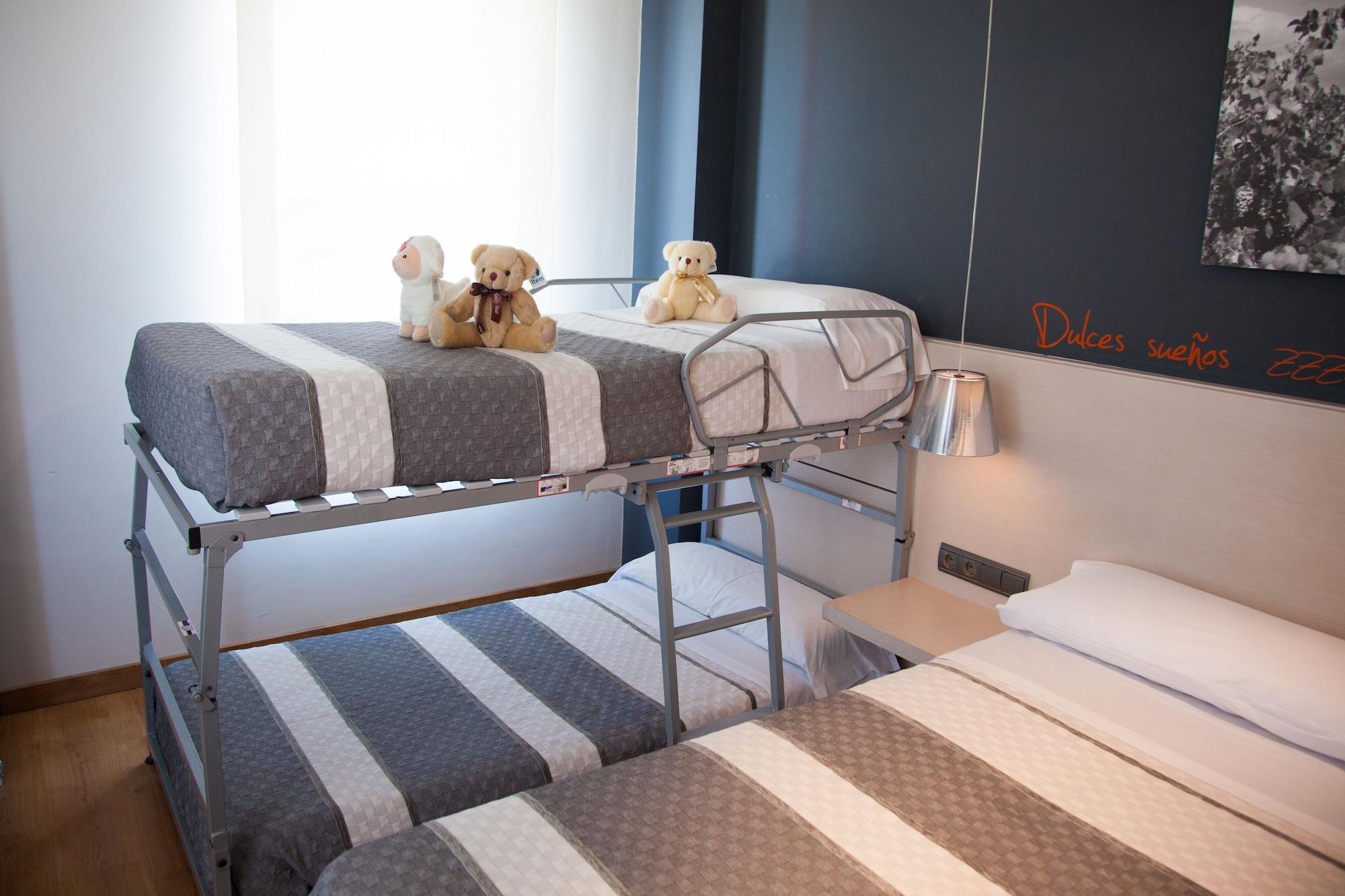 Hotel Bed4U توذيلا المظهر الخارجي الصورة